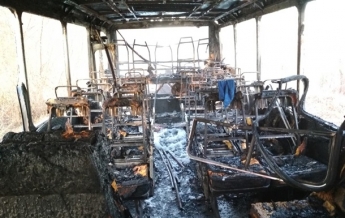В Житомирской области на ходу загорелся рейсовый автобус (фото)