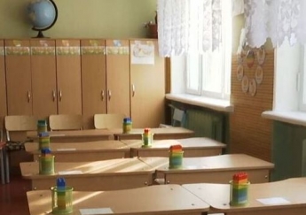 На Кировоградщине громкий скандал в школах: родители забрали детей домой. Видео
