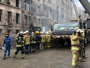 Пожар в колледже Одессы: что происходит на месте трагедии. Фото