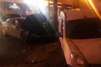 В России произошло жуткое ДТП с четырьма авто: пострадали 10 детей. Видео