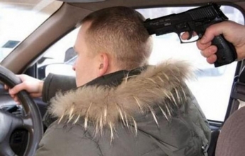 Бандиты отобрали у таксиста автомобиль и продали его в Мелитополе