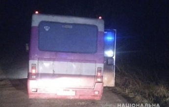 На Тернопольщине из автобуса на ходу выпали подростки