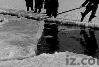 Бизнес на зиме - как в Запорожье речной лед в аптеках продавали