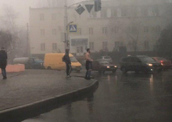 Курьезы. Парень с голым торсом по проспекту шокировал жителей Мелитополя (фото)
