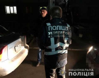 В Запорожье полицейские задержали сутенера (фото)
