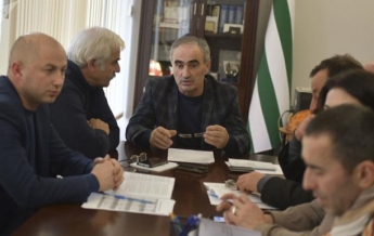 В Абхазии будут повторно выбирать "президента"