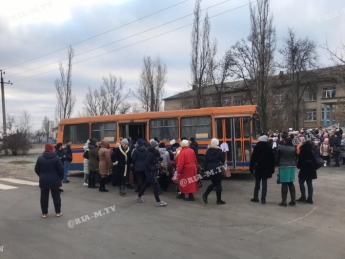 В Мелитополе учеников будут возить в школы в сопровождении полиции (фото, видео)