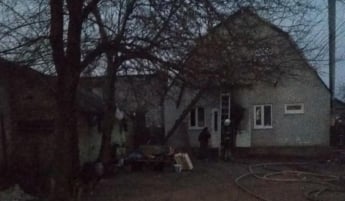 В Запорожье появилось видео пожара, из которого спасли ребенка