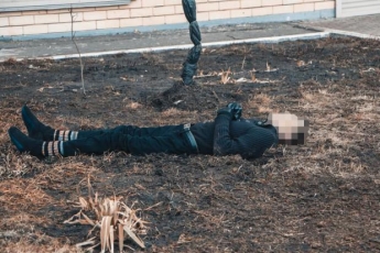 Міг виявитися "домушником": У Києві загадково загинув чоловік (відео)