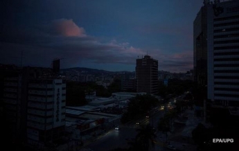 Венесуэла снова осталась без электричества