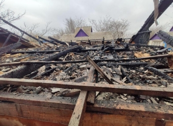 В Кирилловке сгорел дом (фото)
