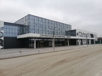 Работу терминала в запорожском аэропорту заблокировали на неопределённый срок