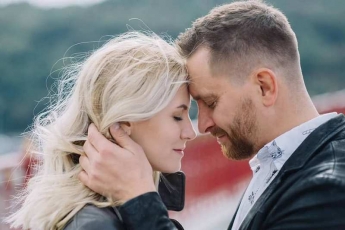 Украинский музыкант рассказал о кризисе в браке и кто им с женой помог избежать развода