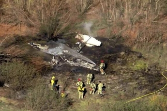 В США упал и загорелся самолет: все погибли (фото, видео)