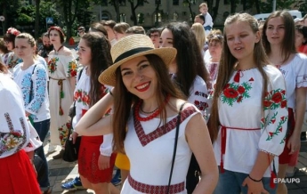 В Украине на три миллиона больше женщин, чем мужчин