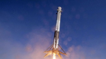SpaceX отложила запуск новых спутников