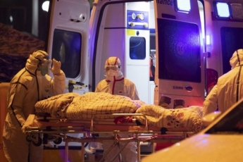 Коронавирус ворвался в еще две страны: более 40 погибших