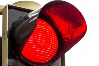 В Мелитополе водители не обращают внимание на светофоры (видео)