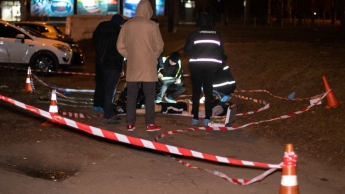 В Киеве мужчину зарезали на глазах прохожих
