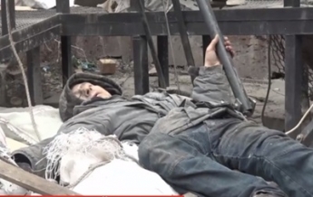 В Кропивницком строитель упал с девятого этажа и выжил (видео)