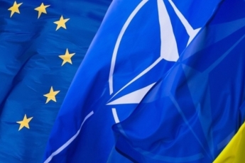 Большинство украинцев готовы к вступлению в ЕС и НАТО – опрос