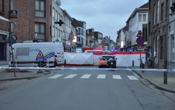 В Бельгии женщина с ножом напала на прохожих − СМИ (фото)
