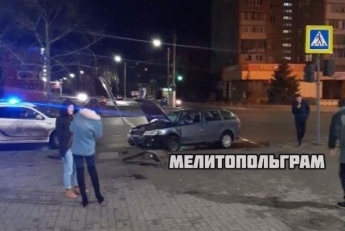Водитель в Мелитополе вылетел на тротуар, - комментарий полиции (фото)