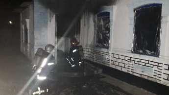 В Мелитополе горел частный дом (фото)