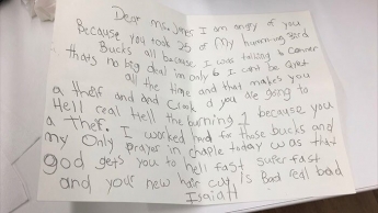 "Я молился, чтобы вы попали в ад": письмо школьника к учительнице взбудоражило сеть