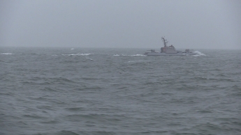 Украинские корабли напугали Россию стрельбами в Азовском море