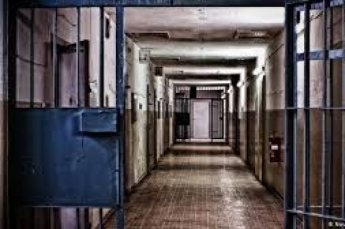 В тюрьме Винницы сотрудники до смерти избили заключенного