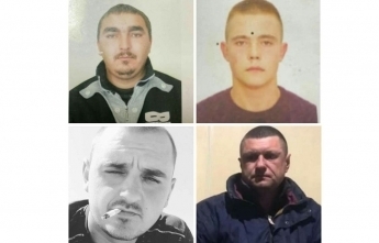 Задержанные Россией в Азовском море рыбаки вернулись на родину, - Госпогранслужба
