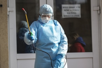 В Киеве ученикам ежедневно будут измерять температуру из-за коронавируса: Кличко дал распоряжение