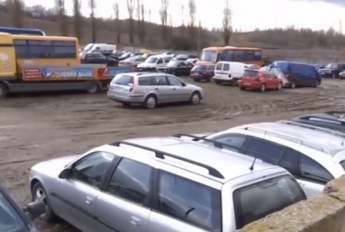 Полицейские продали авто со штрафплощадки на Ривненщине на 7 млн грн (видео)