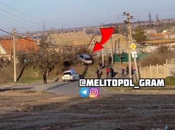Чем закончился "полет" Хюндая в Мелитополе показали в сети (видео)
