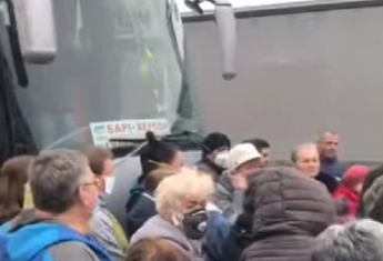Украинцы застряли в Словении из-за коронавируса (видео)