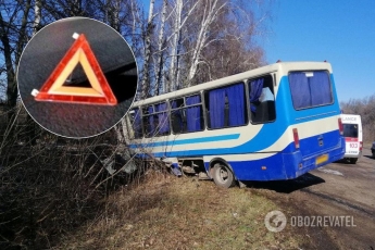 Под Сумами автобус попал в ДТП: погибли три человека, ехавших из Москвы