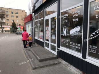 В Мелитополе контрольная группа закрыла пекарню и мелкие фирмы (фото, видео)