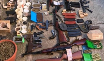 7,5 тыс патронов и пистолеты: в Днепре задержали 