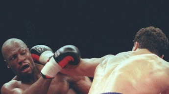 Бывший соперник Кличко впал в кому из-за коронавируса