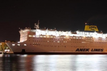 Коронавирус обнаружили на греческом круизном корабле с украинцами