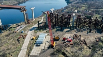 В Запорожье "разморозили" строительство мостов