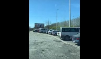 Украинцы массово едут из Европы домой на Пасху: видео ажиотажа на границе