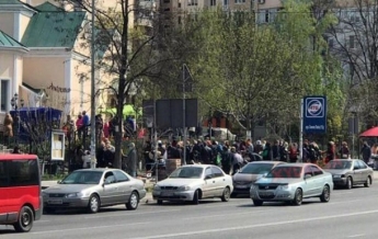 Карантин: в Одессе собирались толпы прихожан (фото)