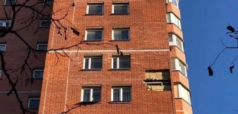 На фото показали разрушающийся дом в Киеве