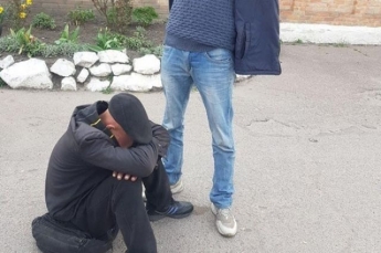 В Кропивницком вооруженный мужчина ворвался в монастырь и украл кулич