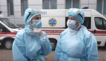 В Мелитополе защитные средства для инфекционной больницы шили в частных ателье (видео)