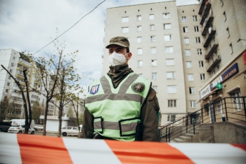 Среди больных дети! В общежитии на Киевщине выявили 12 новых зараженных COVID-19
