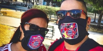 Немецкий топ-клуб запустил в продажу дизайнерские маски от коронавируса: фото