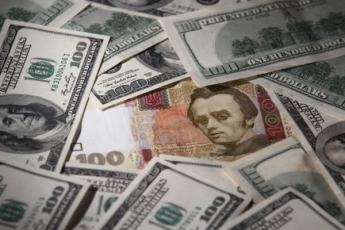 Украинцев ждет новый курс доллара: как повлияет решение НБУ и что ждет рынок